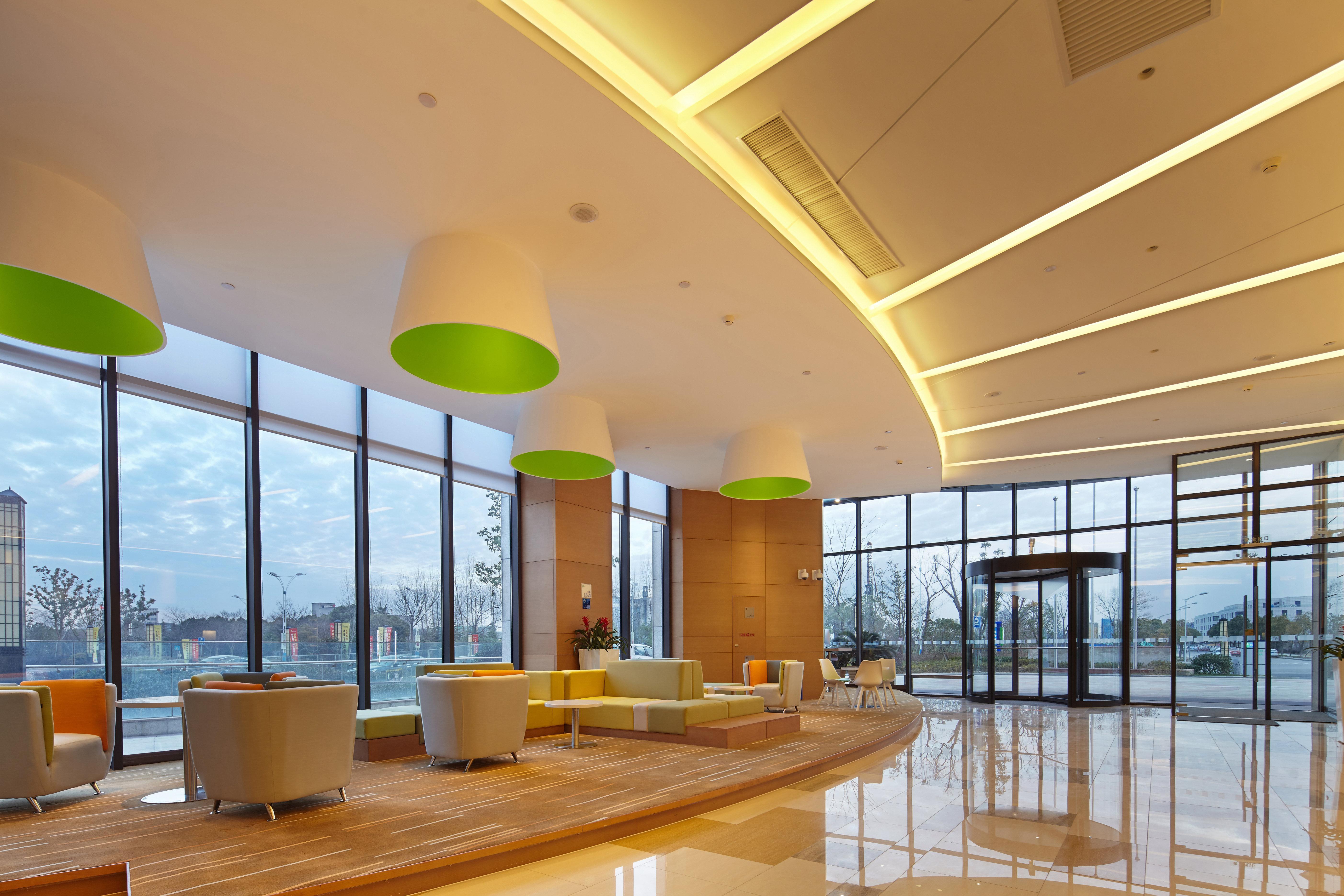 Holiday Inn Express Shanghai Jiading Industry Park, An Ihg Hotel Exterior photo